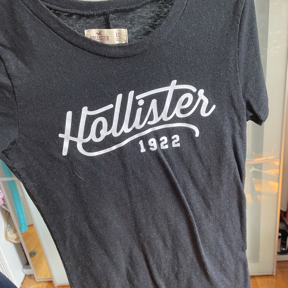 black button up or hollister tee